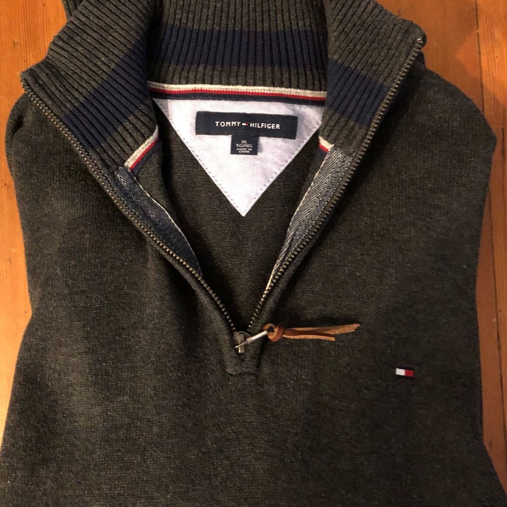 Tommy Hilfiger mens sweater
